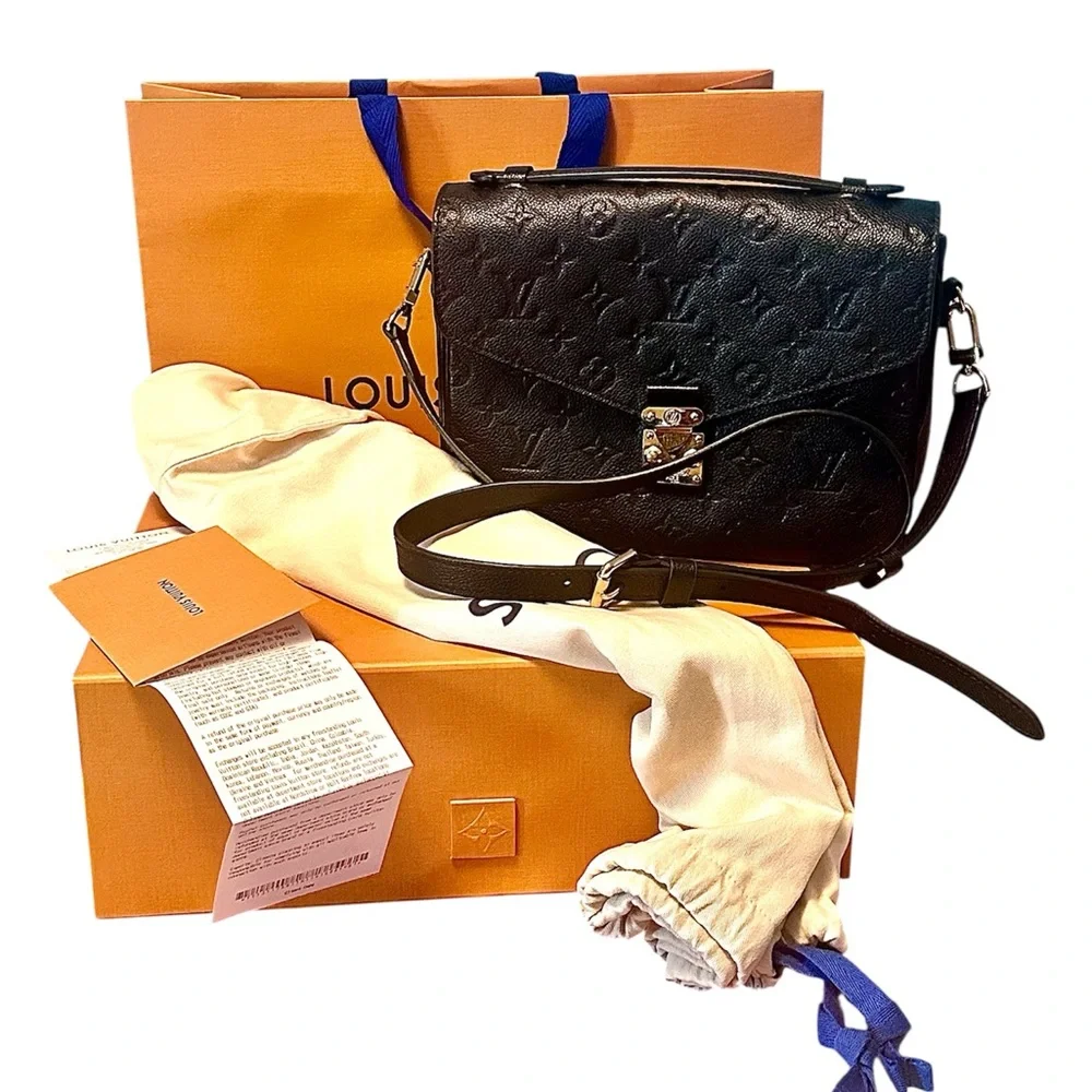 Louis Vuitton Black Empreinte Pochette Metis Crossbody